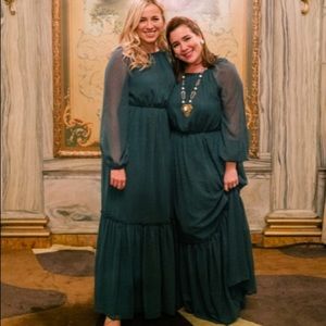 NWT Gal Meets Glam Georgette Green Maxi Dress Size 2